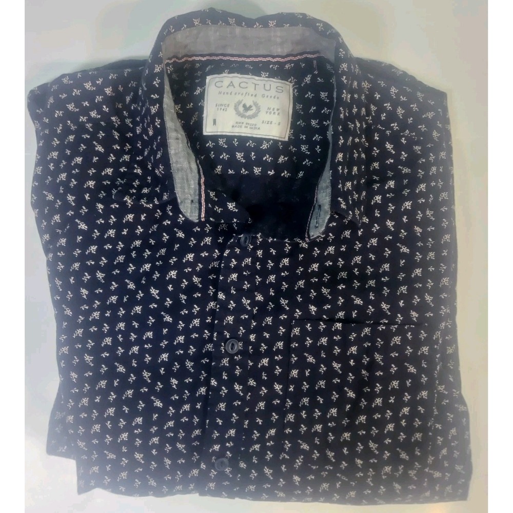Cactus Mens Shirt Small Navy Print Long Sleeve Button Up Pocket Preppy Western‎